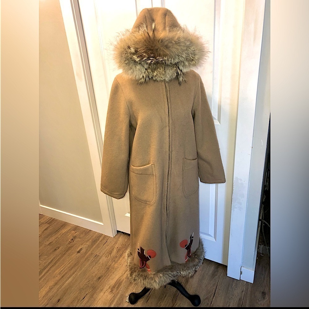 𝅺Vtg Inuvik Parka Enterprise Virgin Wool Fur Trim Beige Long Parka Sz 12 / M - Picture 7 of 15